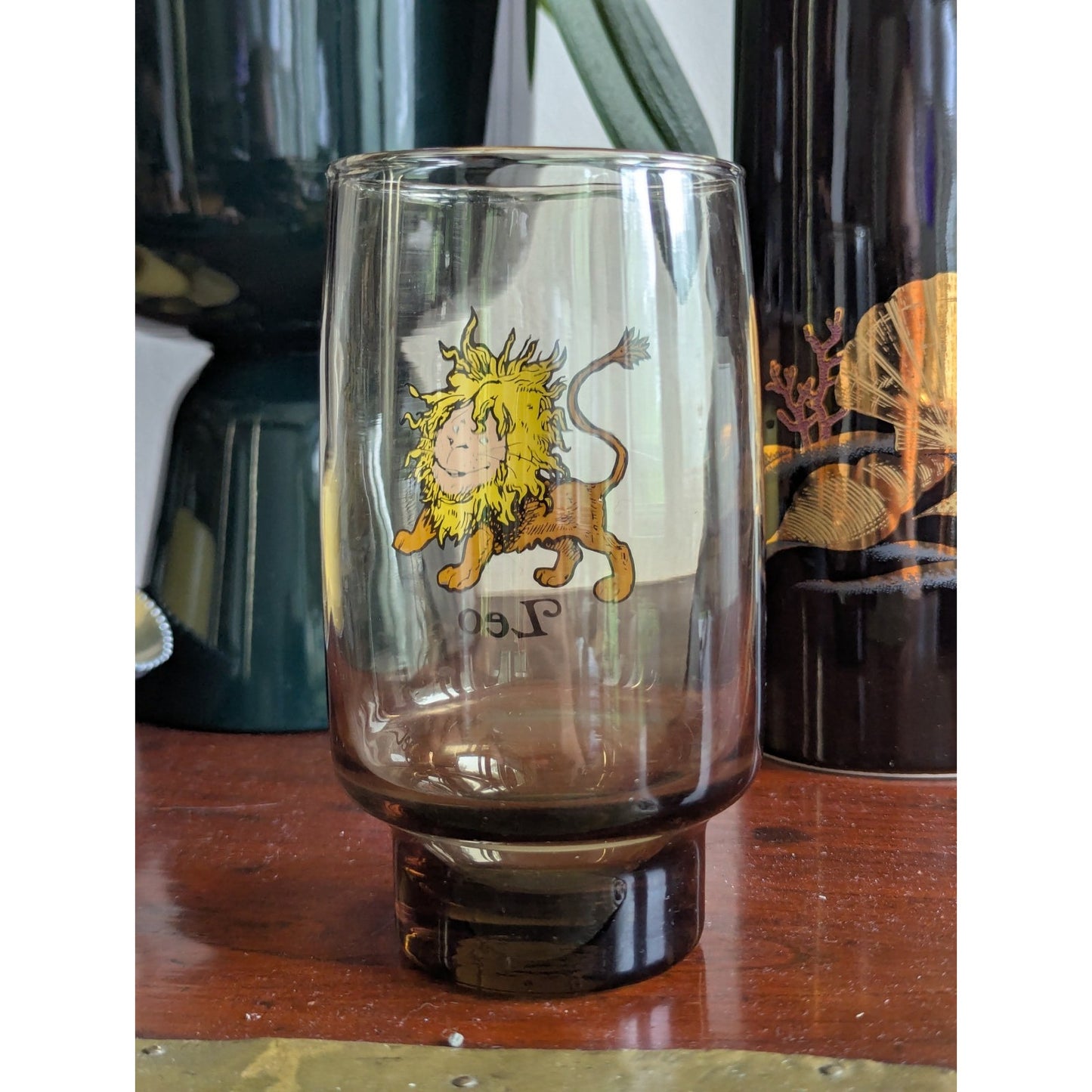 Vintage Leo Zodiac Glass – Astrology Barware – Smoky Glass Lion Cup