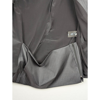Balenciaga SS17 Women's Power Shoulder Blazer - 
FR40