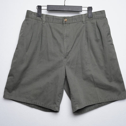 Vintage Bay to Bay Green Cotton Shorts Elastic Waist Pleated Waist 38