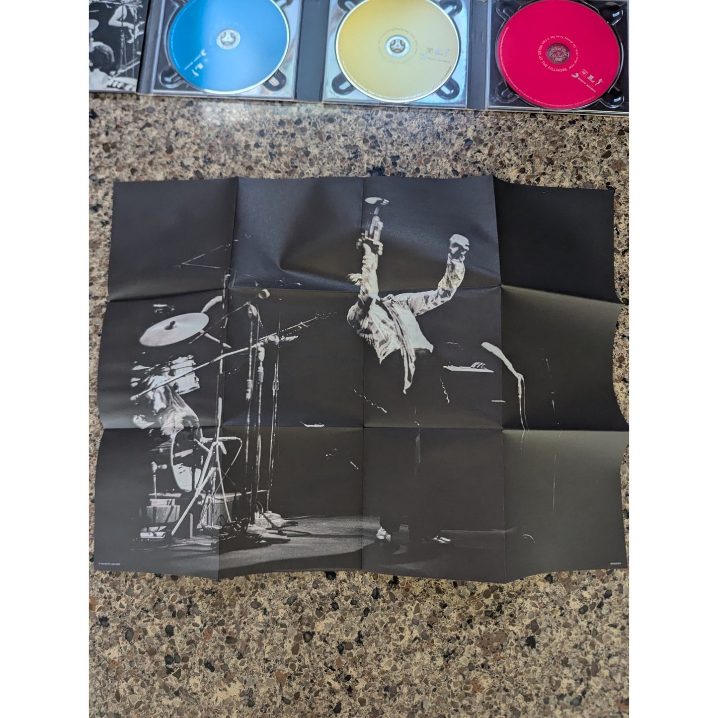 Miles At The Fillmore - Miles Davis 1970: The Bootleg Series Vol. 3 (4 CDs 2014)