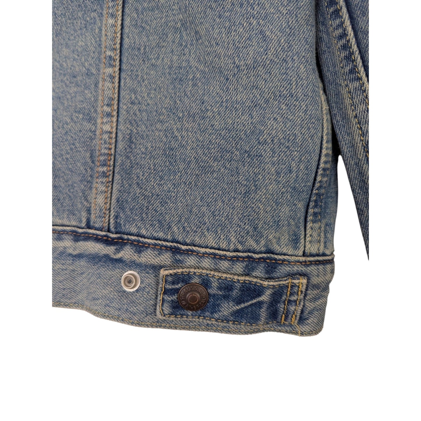 Levi's Sherpa Lined Denim Trucker Jacket Size Medium NWT