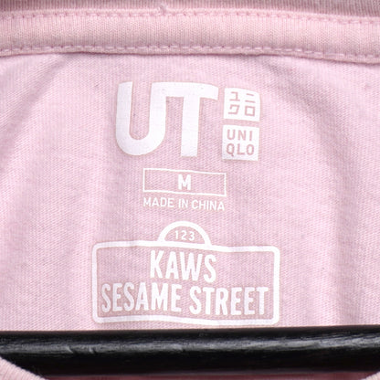 Uniqlo x KAWS x Sesame Street Pink Elmo Graphic T-shirt Size M